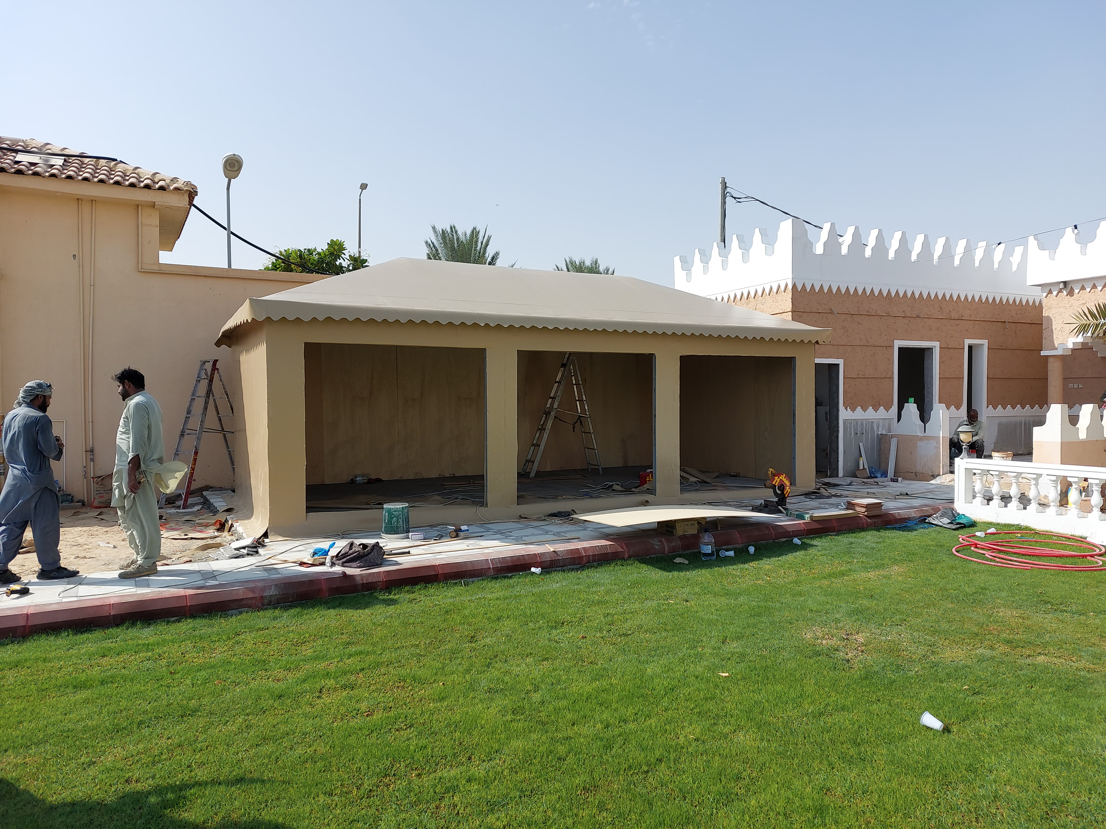 خيام منزلية/ خيام ملكية